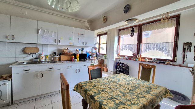 Eladó családi ház, Ölbőn 15 M Ft, 2 szobás