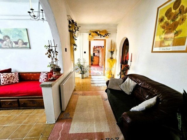 Eladó családi ház, Erdősmárokok 87 M Ft, 6 szobás