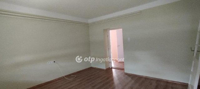 Eladó családi ház, Jászszentandráson 29.5 M Ft, 2 szobás
