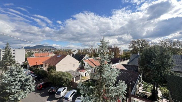 Eladó téglalakás, Egerben 45 M Ft, 3 szobás