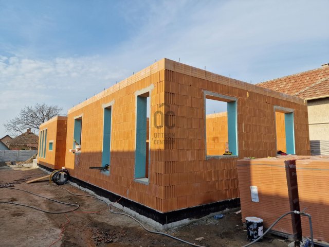 Eladó családi ház, Alsónémediben 115 M Ft, 4 szobás