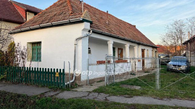 Eladó családi ház, Novajon 14.9 M Ft, 1+1 szobás