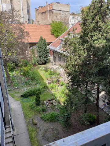 Eladó téglalakás, Budapesten, XIV. kerületben 66.5 M Ft