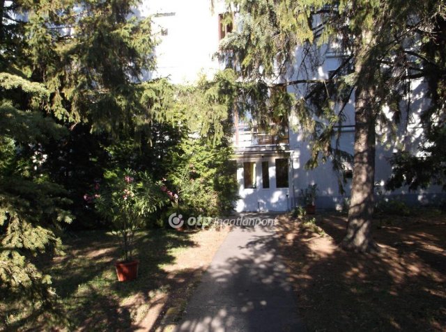 Eladó téglalakás, Gyöngyösön 47.9 M Ft, 2 szobás