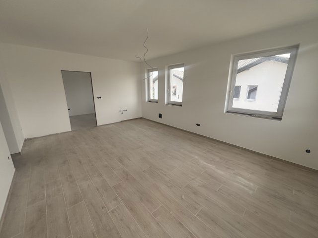 Eladó téglalakás, Dunaharasztin 89.63 M Ft, 2 szobás