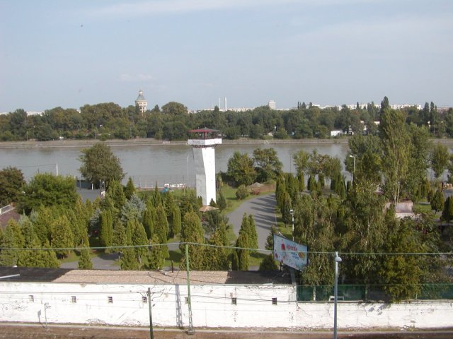 Kiadó panellakás, albérlet, Budapesten, III. kerületben
