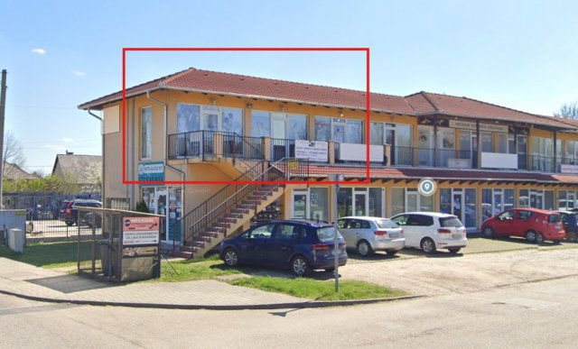 Eladó üzlethelyiség, Százhalombattán 60 M Ft, 3 szobás