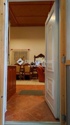 Kiadó ipari ingatlan, Felsőpakonyban 2500 E Ft / hó