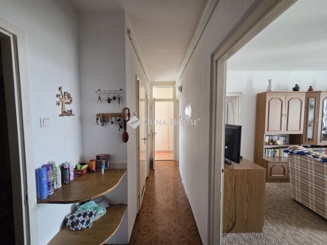 Eladó panellakás, Budapesten, XXI. kerületben 62 M Ft, 2+1 szobás