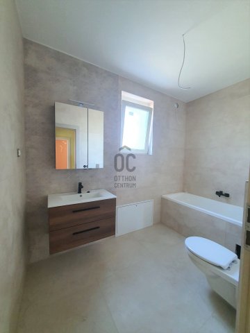 Eladó ikerház, Egerben 82.6 M Ft, 4 szobás / költözzbe.hu