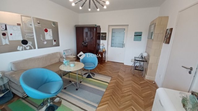 Eladó téglalakás, Balatonfüreden 78.9 M Ft, 2 szobás