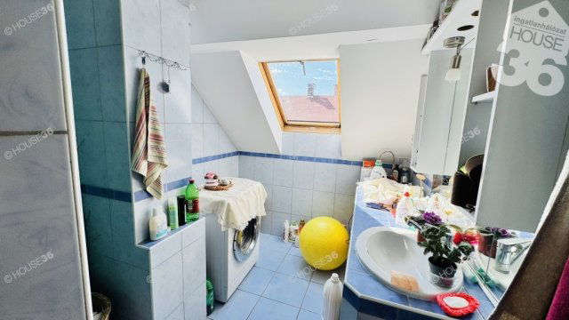 Eladó családi ház, Kecskeméten 94.9 M Ft, 6 szobás