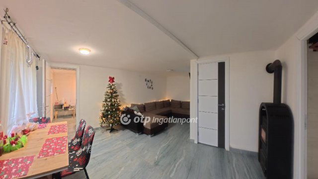 Eladó családi ház, Bogácson 34.9 M Ft, 1 szobás