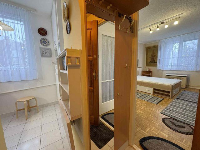 Kiadó téglalakás, albérlet, Kecskeméten 120 E Ft / hó