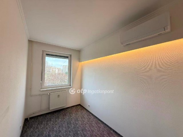 Eladó panellakás, Budapesten, XX. kerületben 78 M Ft, 3 szobás