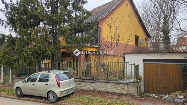 Eladó családi ház, Budapesten, XXI. kerületben 79.9 M Ft