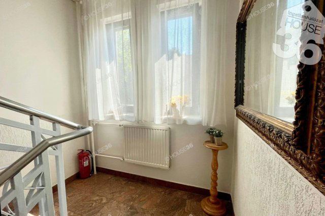 Eladó ipari ingatlan, Kecskeméten 430 M Ft / költözzbe.hu