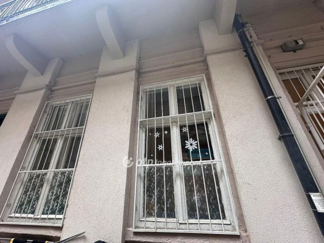 Eladó téglalakás, Budapesten, IX. kerületben 42.9 M Ft, 1 szobás