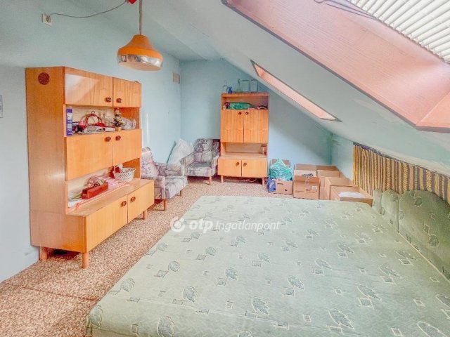 Eladó panellakás, Nagyigmándon 21.9 M Ft, 2+1 szobás