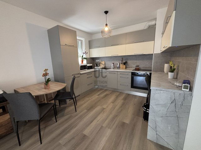 Kiadó téglalakás, albérlet, Debrecenben 240 E Ft / hó, 2 szobás