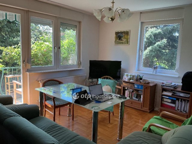 Eladó téglalakás, Budapesten, XIV. kerületben 129 M Ft, 3 szobás