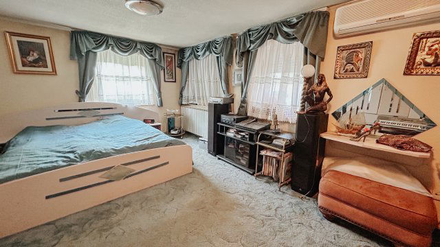 Eladó családi ház, Budapesten, XVI. kerületben 199 M Ft