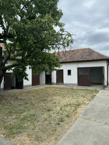 Eladó telek, Kecskeméten 50 M Ft, 3 szobás / költözzbe.hu