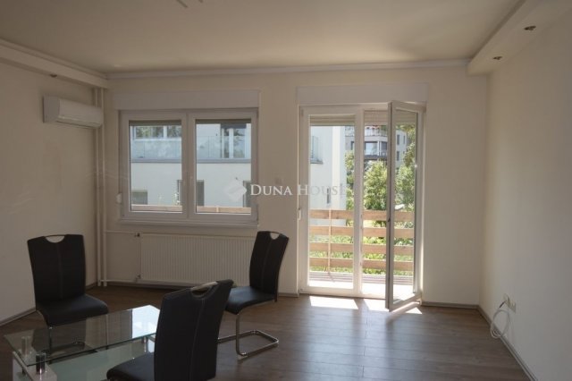 Eladó téglalakás, Budapesten, II. kerületben 114.9 M Ft