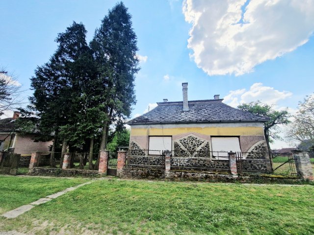 Eladó családi ház, Bélaváron 7 M Ft, 2 szobás