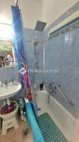 Eladó téglalakás, Budapesten, XV. kerületben 52.5 M Ft, 2 szobás