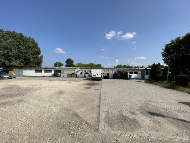 Eladó ipari ingatlan, Budapesten, XVII. kerületben 299 M Ft