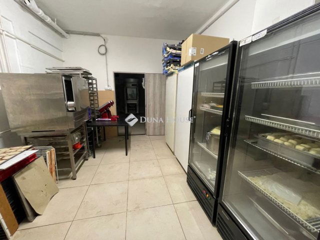 Kiadó üzlethelyiség, Budapesten, XXI. kerületben 3000 E Ft / hó