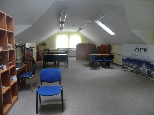 Kiadó iroda, Egerben 180 E Ft / hó, 1 szobás