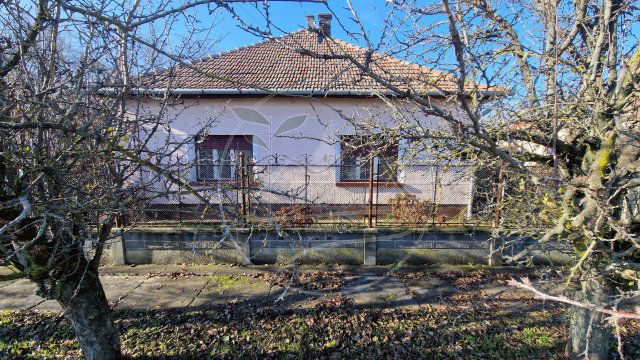 Eladó családi ház, Újkígyóson 19.9 M Ft, 3 szobás