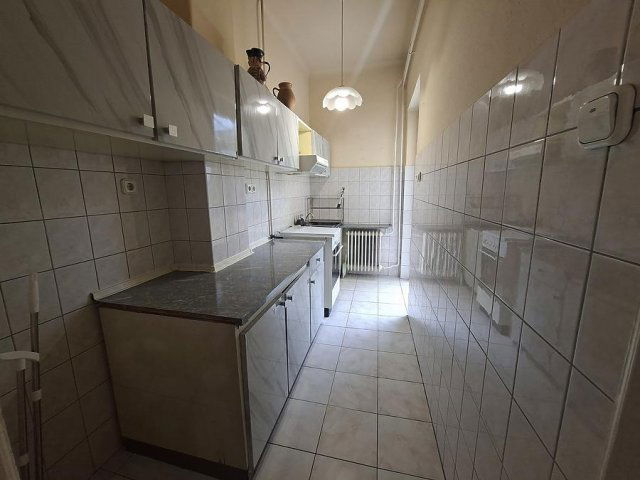 Eladó téglalakás, Budapesten, XIV. kerületben 100 M Ft, 2 szobás