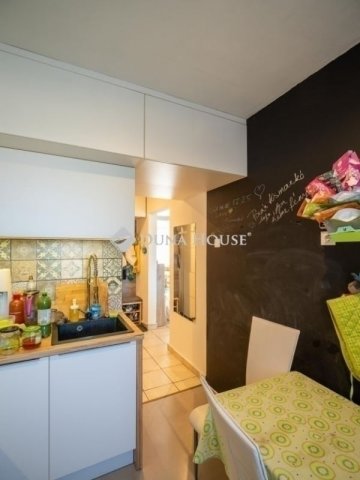 Eladó panellakás, Pécsett 43.9 M Ft, 2 szobás