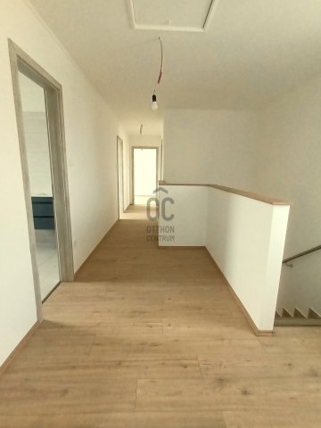 Eladó családi ház, Budapesten, XVIII. kerületben 159.99 M Ft