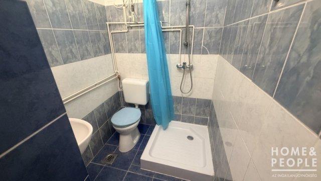 Eladó téglalakás, Hódmezővásárhelyen 25 M Ft, 1 szobás