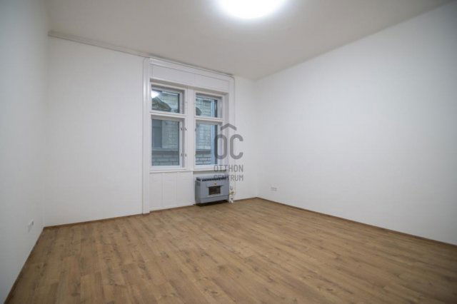 Eladó téglalakás, Budapesten, I. kerületben 139.9 M Ft, 3 szobás