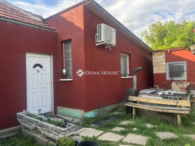 Eladó családi ház, Martonvásáron 75 M Ft, 4 szobás