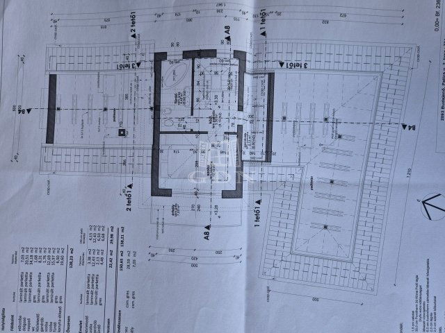 Eladó családi ház, Budajenőn 220 M Ft, 5 szobás
