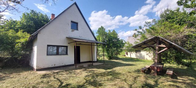 Eladó családi ház, Vargán 4.9 M Ft, 2 szobás