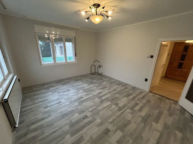 Eladó téglalakás, Budapesten, XX. kerületben 60.5 M Ft, 2 szobás