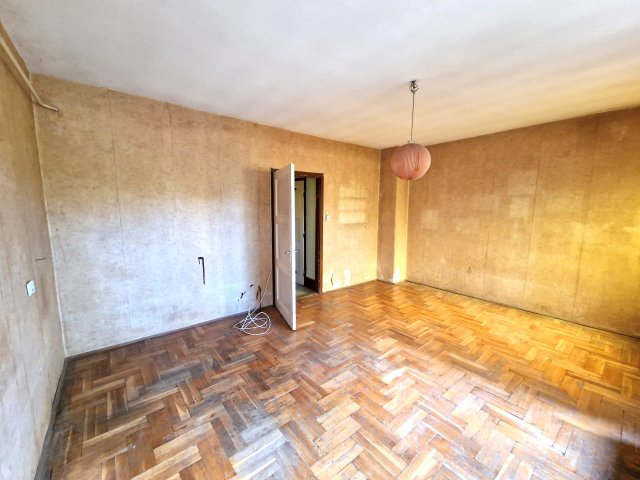Eladó téglalakás, Budapesten, XXI. kerületben 39.9 M Ft