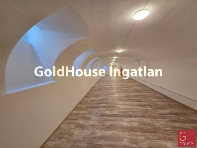 Kiadó üzlethelyiség, Budapesten, VI. kerületben 389 E Ft / hó