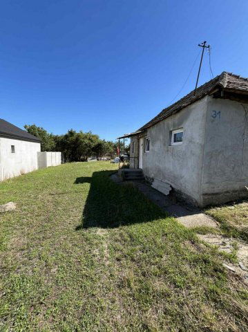 Eladó családi ház, Ácson 15 M Ft, 2 szobás
