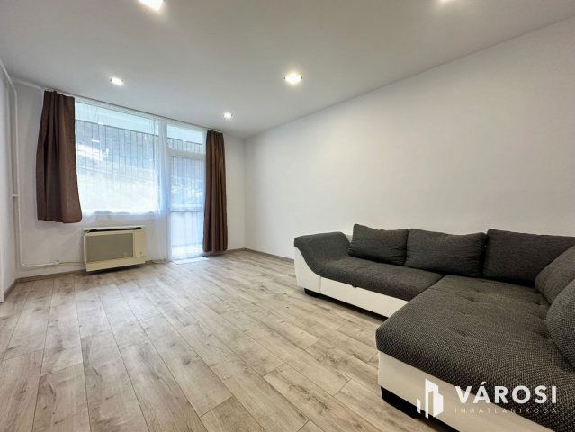 Eladó téglalakás, Salgótarjánban 23.9 M Ft, 2 szobás