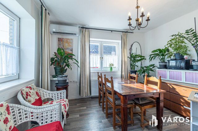 Eladó családi ház, Röszkén 54 M Ft, 2 szobás