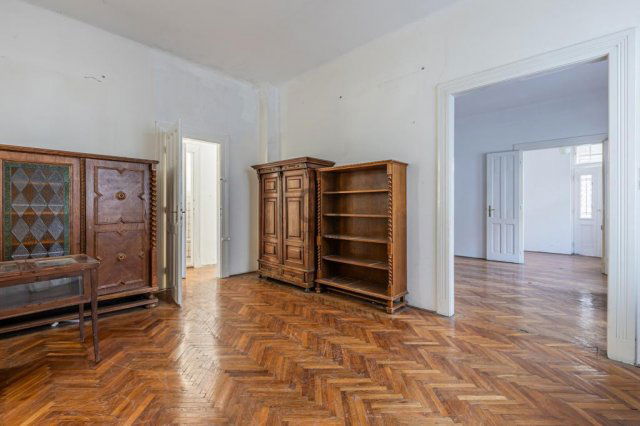 Eladó téglalakás, Budapesten, V. kerületben 149.9 M Ft, 4 szobás