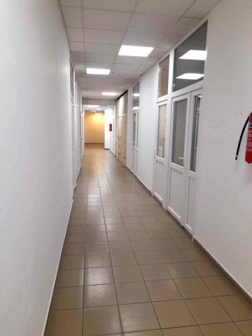 Kiadó üzlethelyiség, Ózdon 54 E Ft / hó / költözzbe.hu